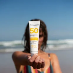 Acorelle Aurinkosuojasuihke Kasvoille ja Vartalolle SPF50