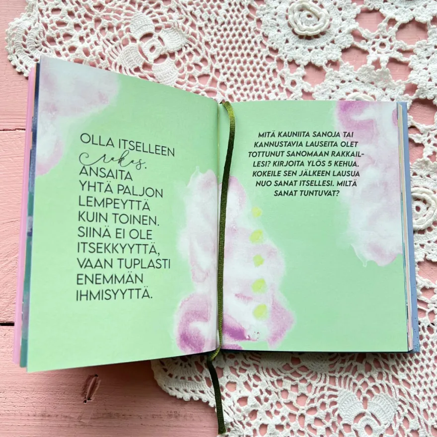 Hidasta Elämää Sielun Sopukoita Lahjaboksi