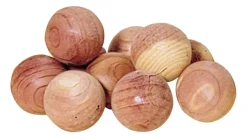 Redecker Punaseetripallot