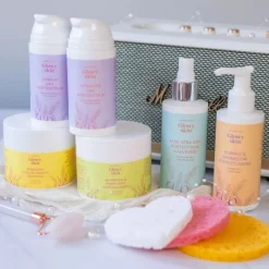Saaren Taika Glowy Skin Mansikka & Pinkki Savi Kasvonaamio