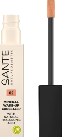 Sante Nestemäinen Peitevoide - 02 Warm Beige (Parasta ennen 30.09.2026)