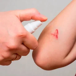 Terveyskaista HOIVA® Antiseptinen Suihke